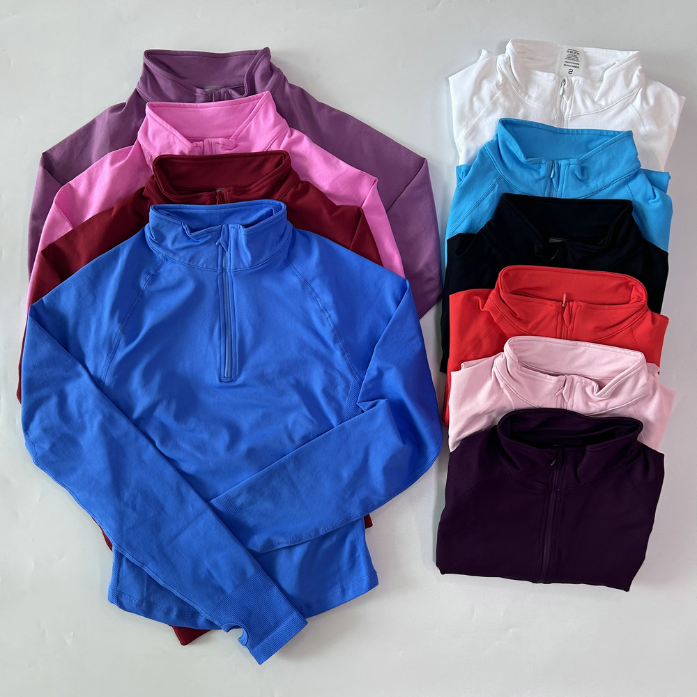 No Logo Yoga-Jacke mit halbem  – Yoga & Fitness Center Bewertung und Preis